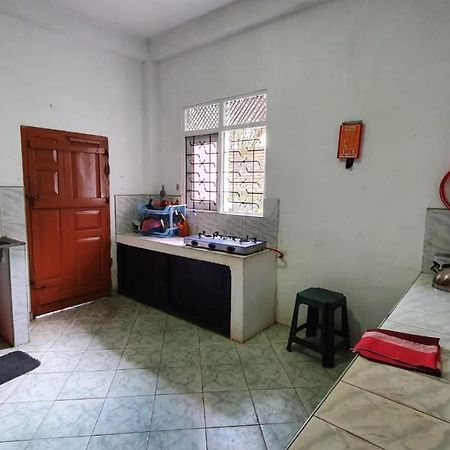 Guesthouse Kind And Love Hikkaduwa Exterior foto