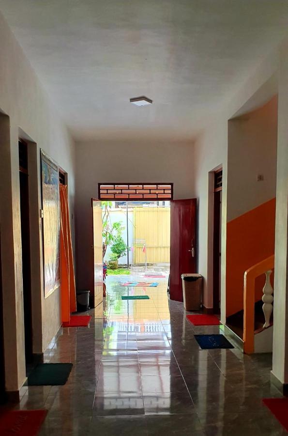 Guesthouse Kind And Love Hikkaduwa Exterior foto