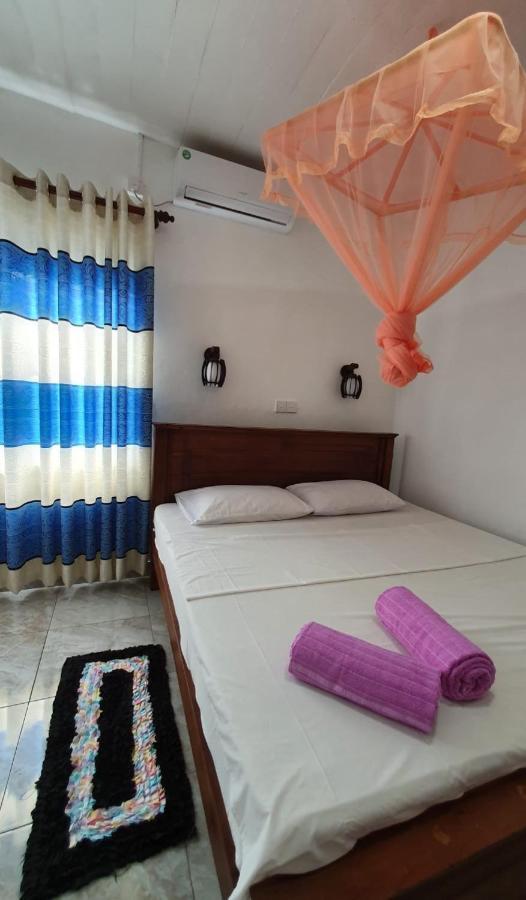 Guesthouse Kind And Love Hikkaduwa Exterior foto